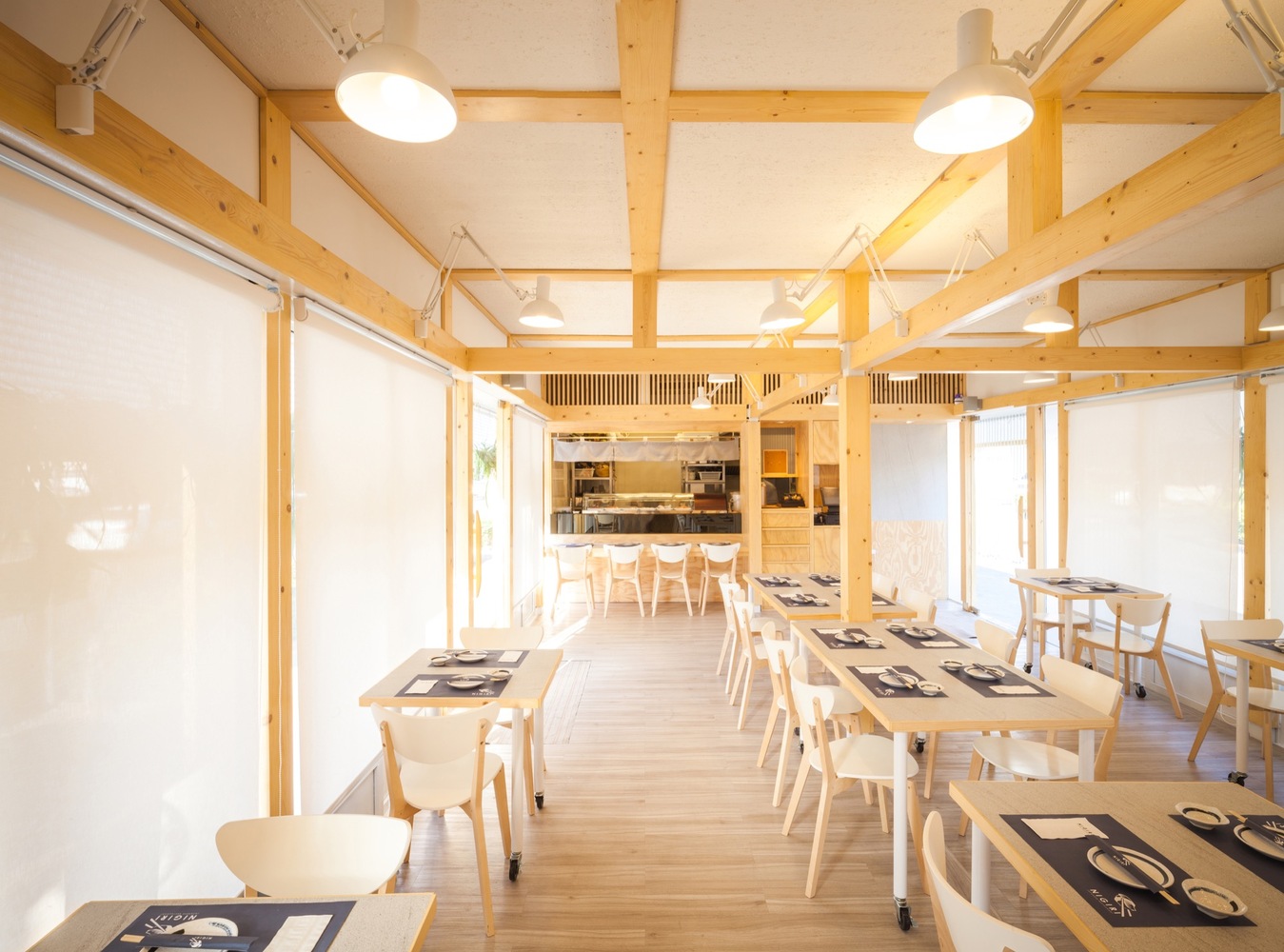 NiGiRi Sushi and Restaurant  Junsekino Architect And Design